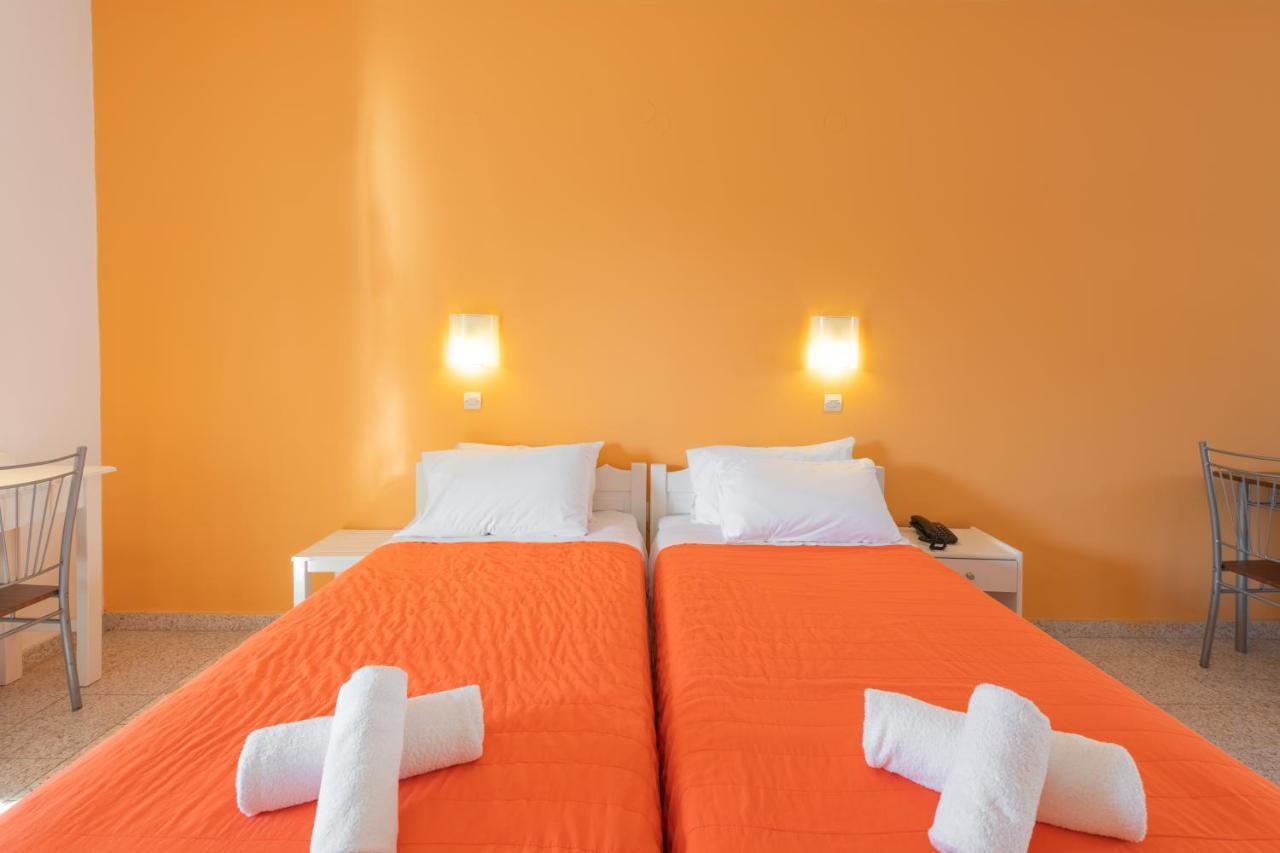 Crystal Blue Hotel, Barbati Ngoại thất bức ảnh