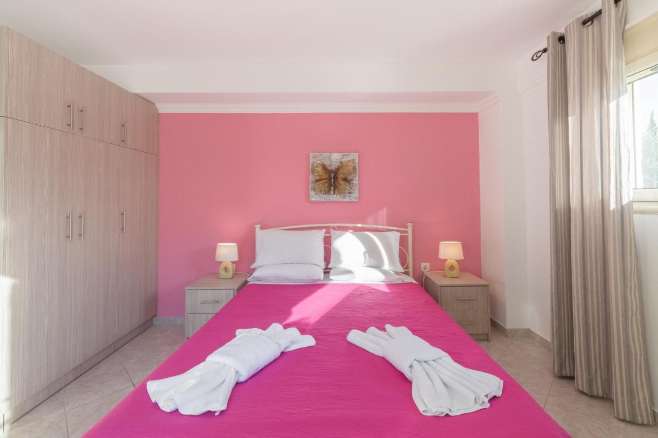 Crystal Blue Hotel, Barbati Ngoại thất bức ảnh