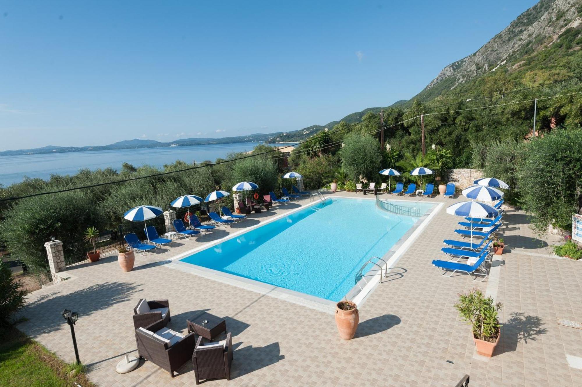 Crystal Blue Hotel, Barbati Ngoại thất bức ảnh