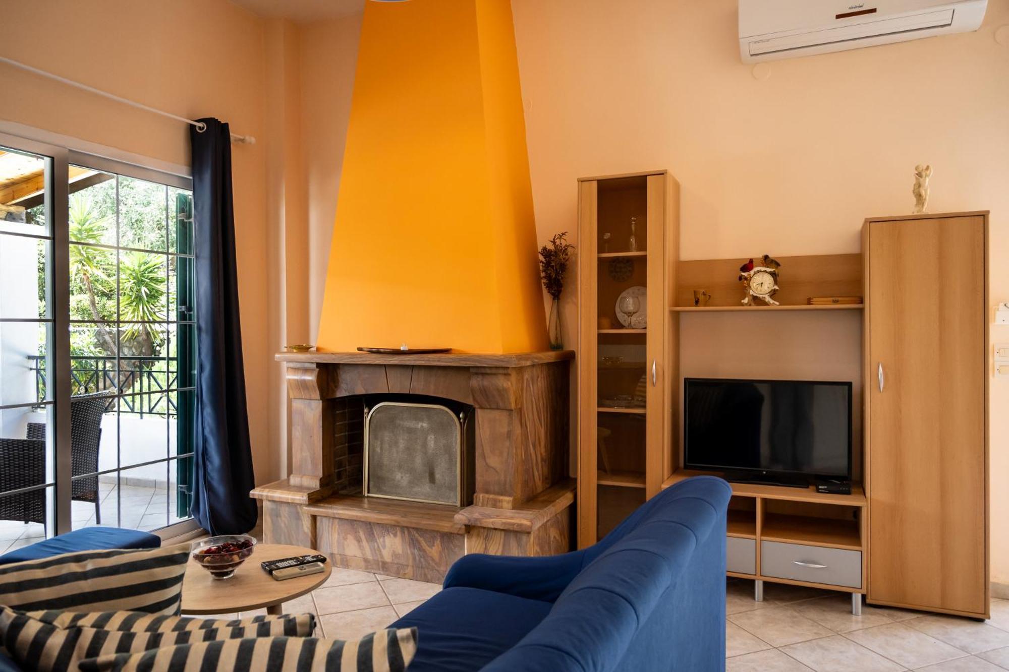 Crystal Blue Hotel, Barbati Ngoại thất bức ảnh